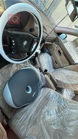 بي ام دبليو الفئة 7